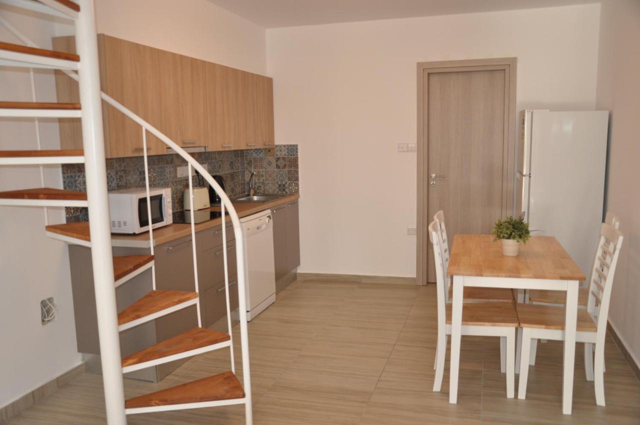 Lux Galatex Appartamento Limisso Esterno foto
